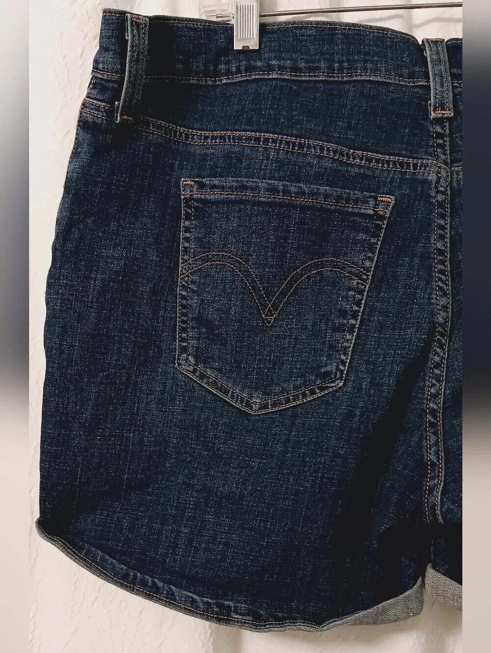 Levis Dark Wash Denim Roll-Cuff Women's Shorts Size 18